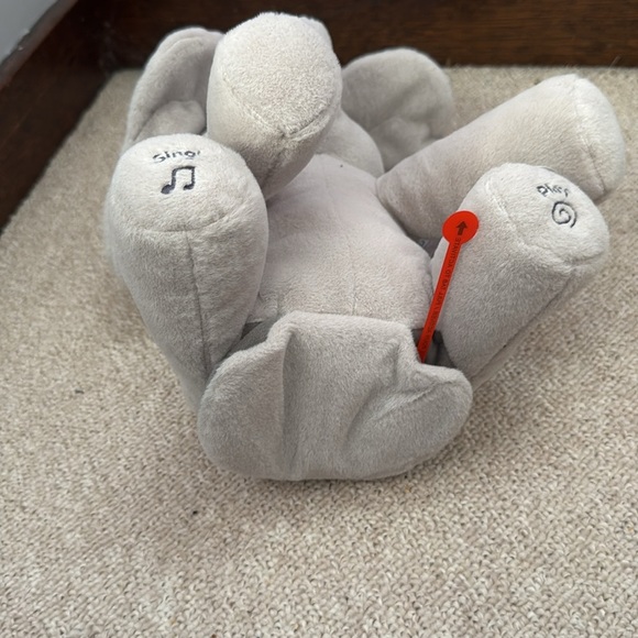 GUND Animated Flappy the Elephant Plush - Picture 7 of 7